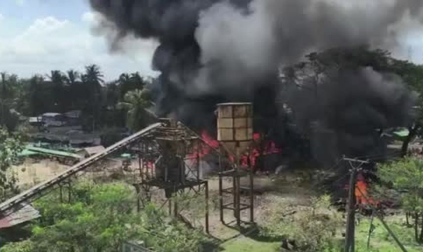 Arakan'da sivil alanlara yönelik hava saldırısında 50 kişi hayatını kaybetti