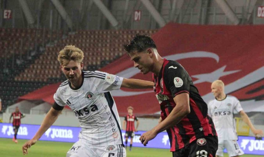 Kasımpaşa'nın erken golü Çorum'da üstünlüğü getirdi