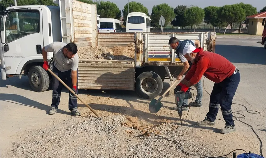 Şehzadeler'de mahalle sorunlarına yerinde ve hızlı müdahale