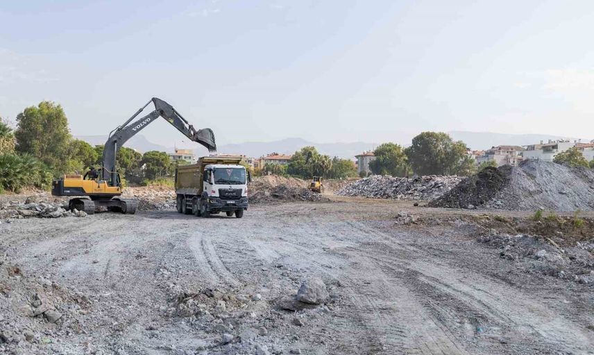 Zübeyde Hanım stadı Karşıyaka'nın evi olarak kalacak