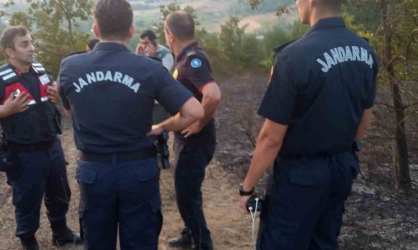 Kocaeli'de iddia edilen trafodan kaynaklı yangın köylü ve ekiplerin müdahalesiyle kontrol altına alındı