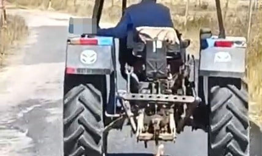 Andırın'da traktöre bağlanarak sürüklenen köpeğin görüntüleri kayıtta