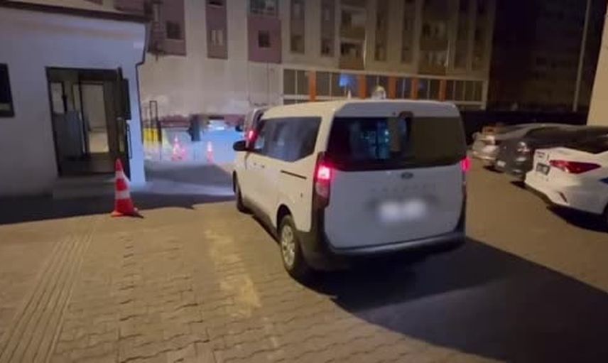 Uzun süredir firari olan ve 21 aranma kaydı bulunan şahıs Kayseri'de yakalandı