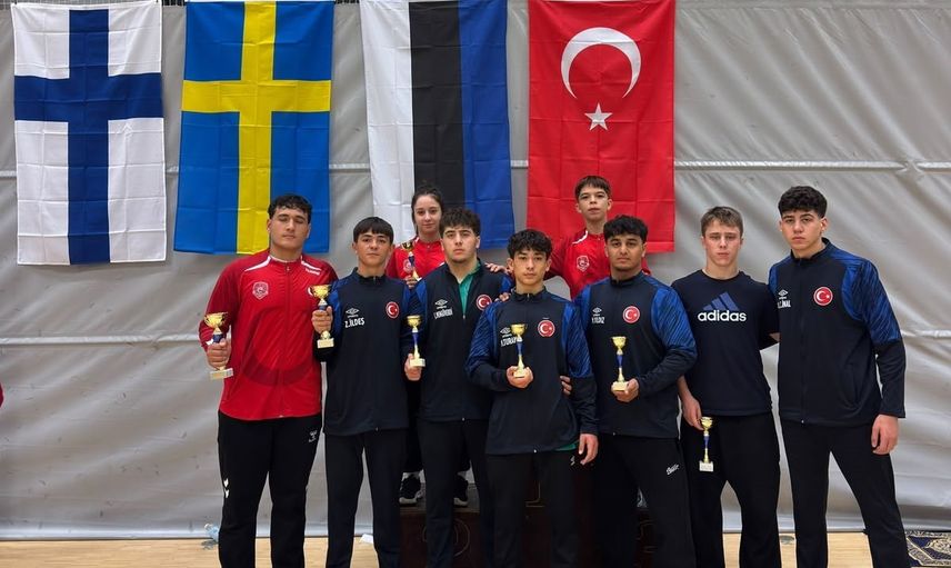 Genç güreşçilerden Helsinki çıkarması: Manisa'ya 8 madalya