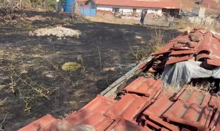 Terzili köyünde kuru ot yangını: Paşa Bağuç (81) alevlerin arasında kalarak hayatını kaybetti