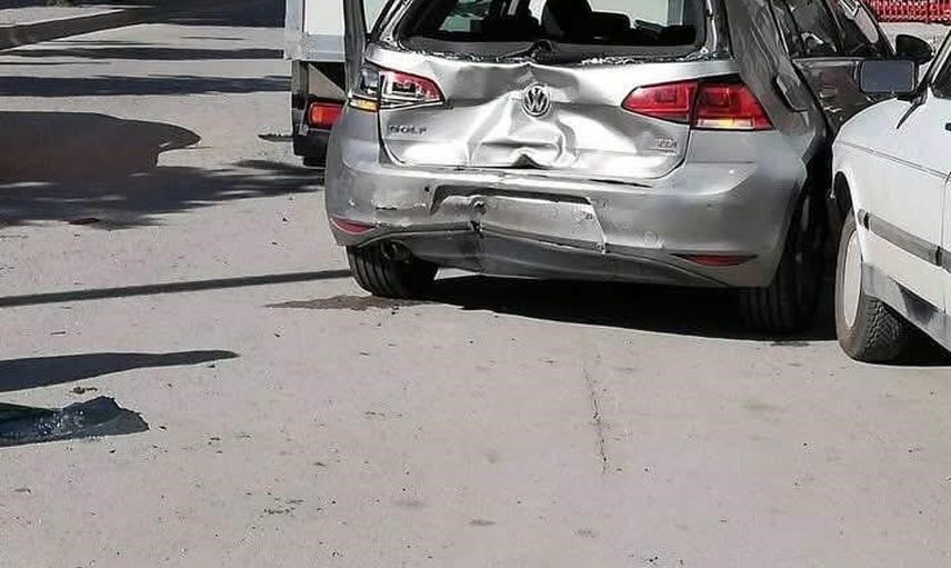 Ereğli'de dört aracın karıştığı zincirleme kaza: üç kişi yaralandı