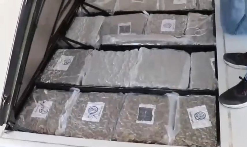 İpsala gümrük kapısında karavanın boşluğunda 387 kilo skunk bulundu
