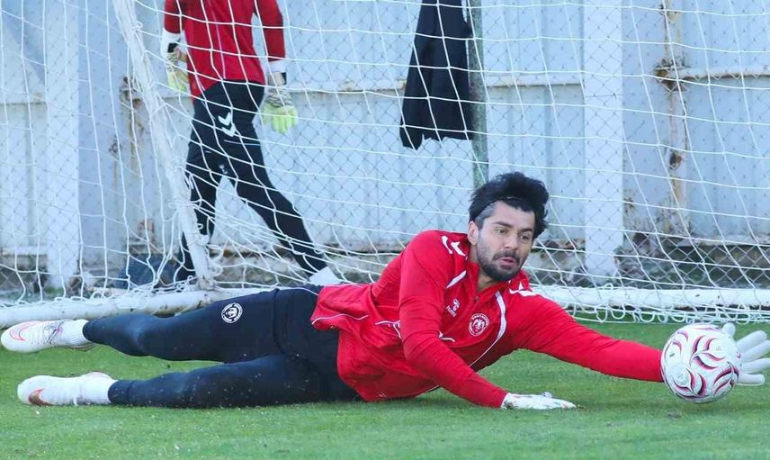 Konyaspor turnuva maçıyla Gençlerbirliği sınavına hazırlanıyor