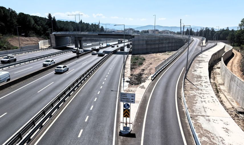 D-130 başiskele kavşağı projesinde son rötuşlar yapılıyor
