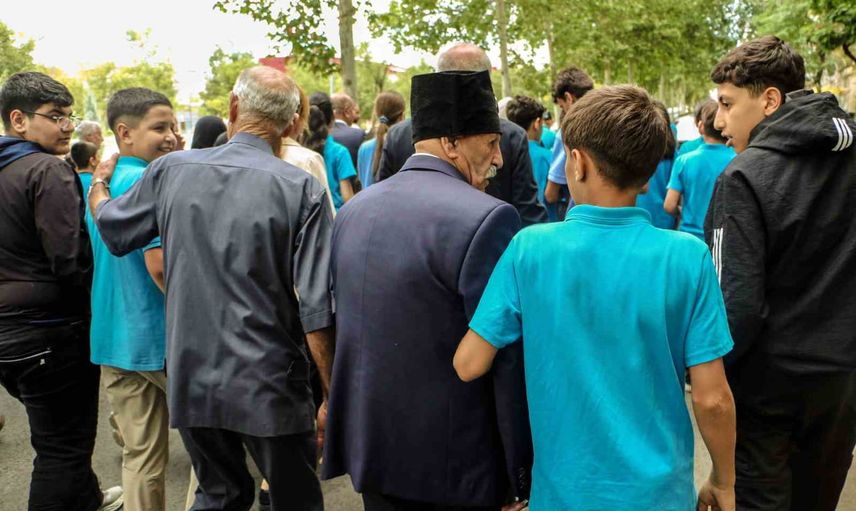 Diyarbakır’da dayanışma vurgusu: yaşlılar günü yürüyüşü