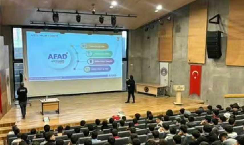 Liselerde afet bilinci: gençler deprem ve acil durumlara hazırlanıyor