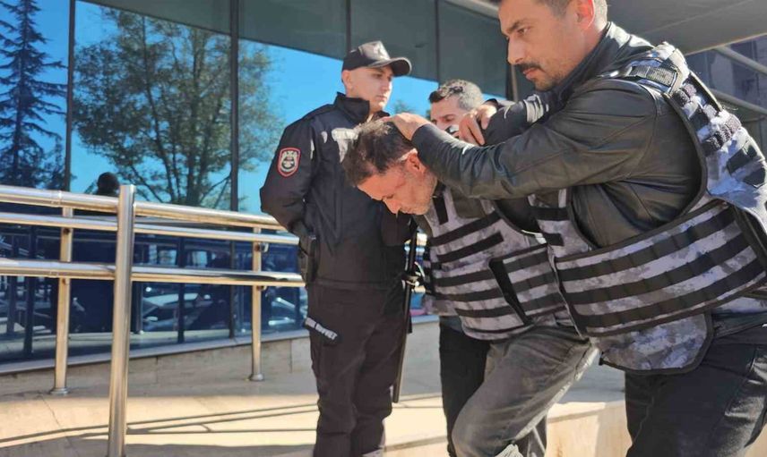Çatalağzı'nda boşanma kavgası ağır yaralanmayla sonuçlandı