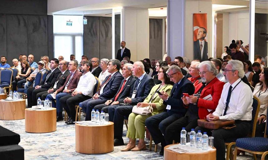 Manisa’nın milli mücadele belleği sempozyumla yeniden canlandı