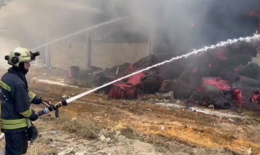 Gaziantep'te tekstil fabrikasında 12 saat süren yangın söndürüldü