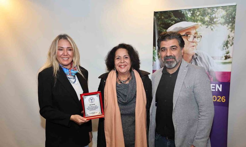 Nilüfer'de İhsan Üren anısına düzenlenen şiir ödülünü Emin Kaya kazandı