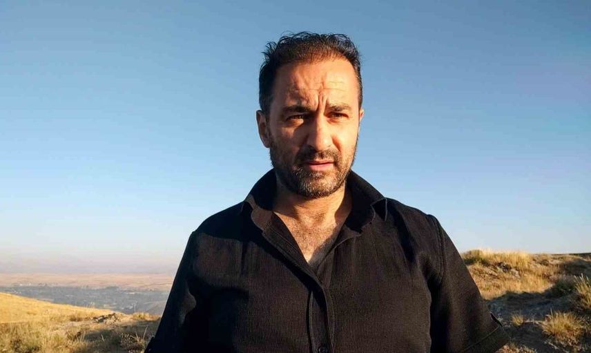 Ahmethacı'da tepe yürüyüşünde anne ayı ve iki yavrusu kameralara yansıdı
