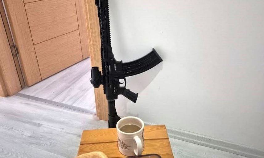 Çatalca'da ailesiyle tartıştı, evini kilitledi: dört gün sonra jandarmaya teslim oldu