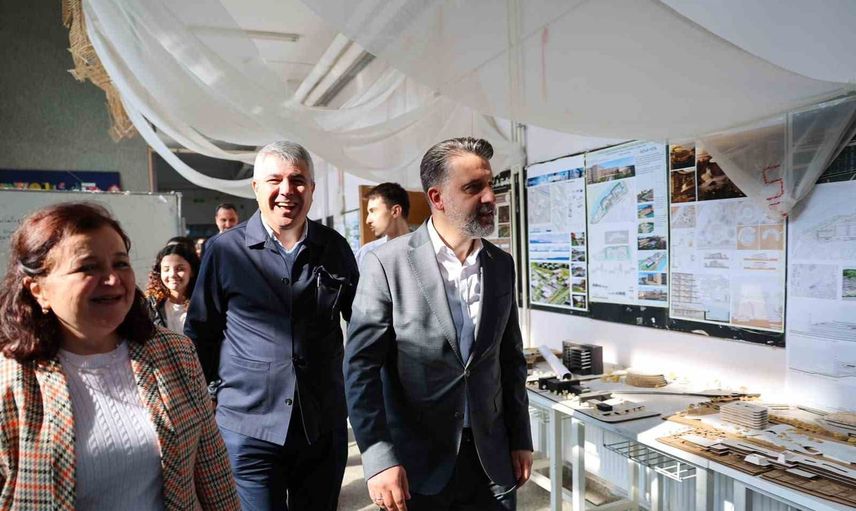 Mimarlığa adanmış bir yol: Biba'dan öğrencilere 'önünüz aydınlık' mesajı