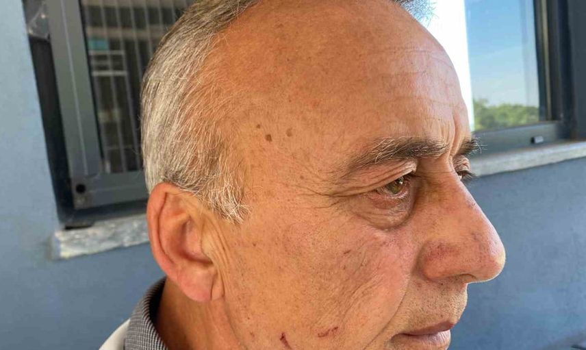 kocaeli'de özel halk otobüsü şoförüne saldırı: araç kamerası olay anını kaydetti