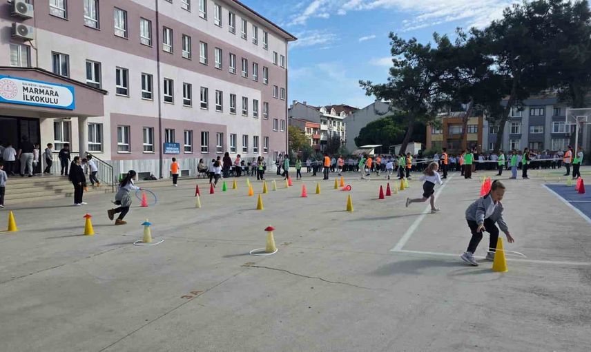 Bandırma'da miniklere yaşam alışkanlığı kazandıran sağlık etkinliği