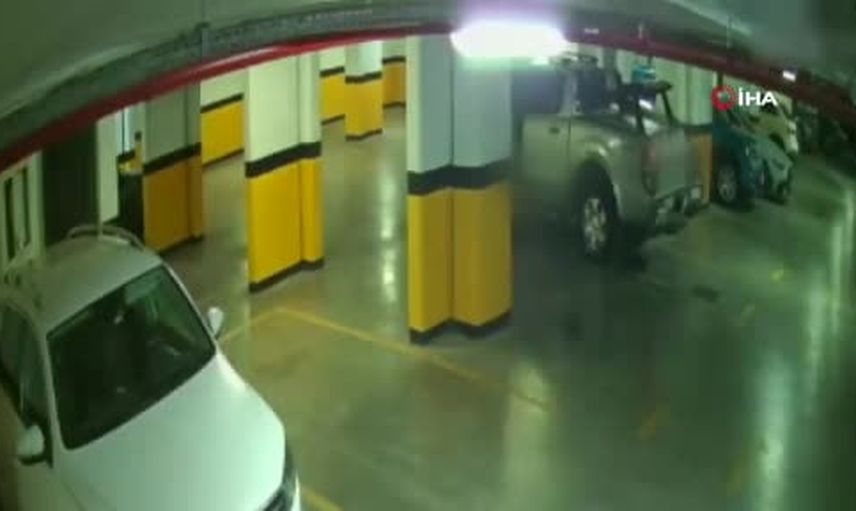 Bakırköy'de çelik kasayı arazi aracıyla taşıyan grup yakalandı