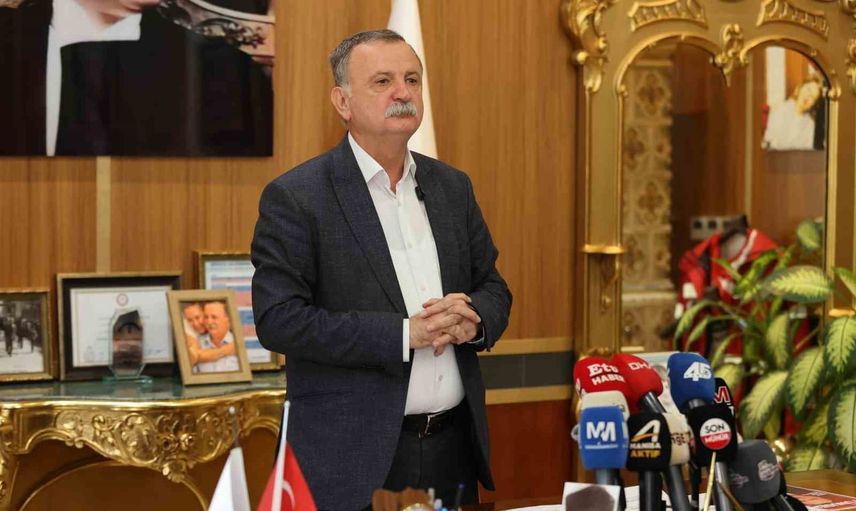 Yunusemre'de hizmet, yatırımlar ve personel artışı: başkan balaban özetledi