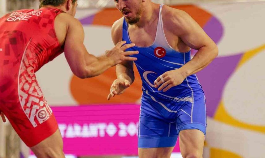 Taranto 2026'da İsmail Küçüksolak 86 kiloda gümüş kazandı
