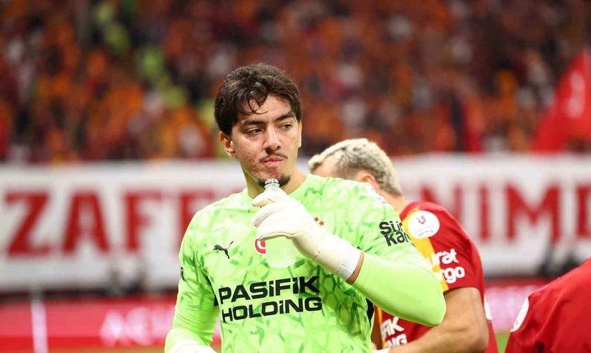 Galatasaray’da Göztepe maçı öncesi tek değişiklik: genç kaleci 11’de