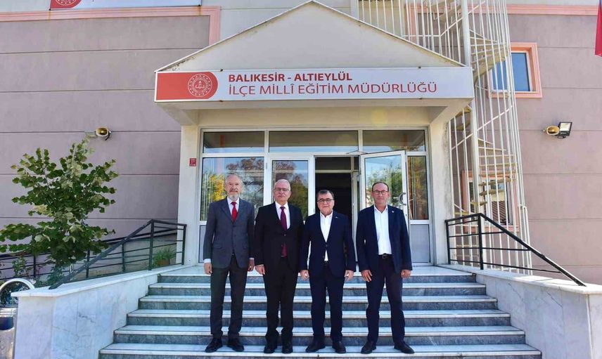 Altıeylül'de okullara sıfır atık kültürünü yaygınlaştıracak eğitim protokolü