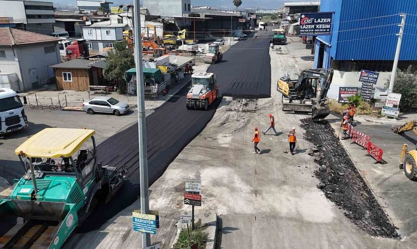 Tırmıl sanayi sitesinde 20 yıllık yollar modern yüzüne kavuştu