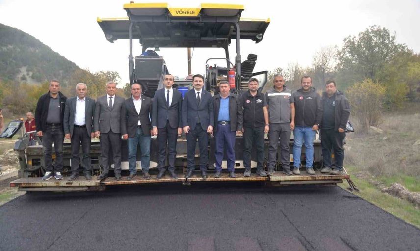 Mudurnu’da kırsal ulaşım güçleniyor: asfalt ve şantiye yatırımları hız kazanıyor
