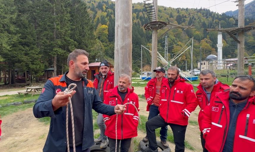 Solaklı Vadisi'nde 40 kişilik ekip AFAD akreditasyonu için hazırlanıyor