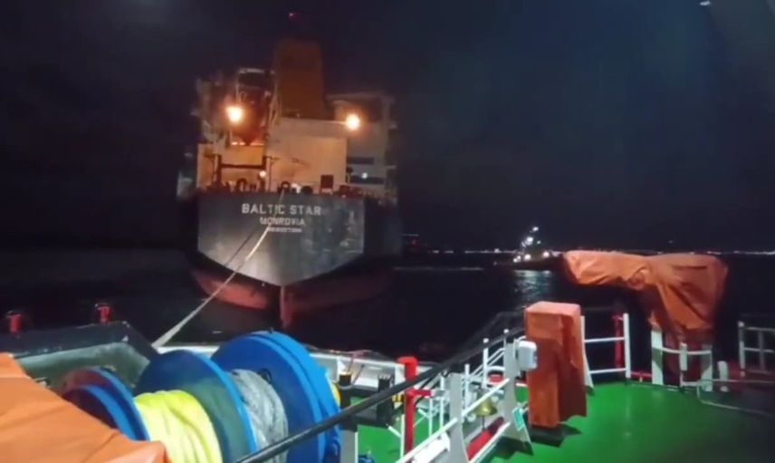 Çanakkale boğazı'nda makine arızası: Liberya bayraklı BALTIC STAR emniyete alındı