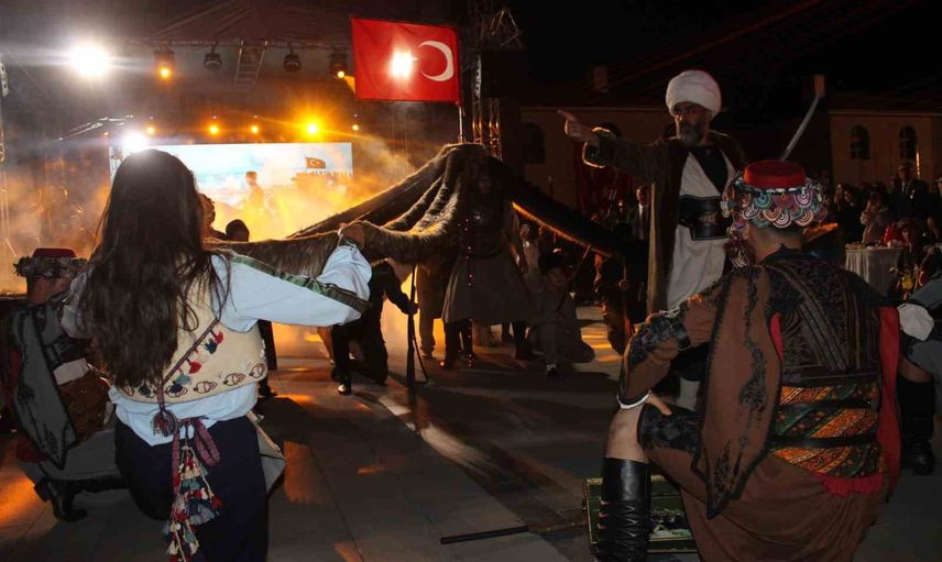 Kayseri'de validen tehditlere karşı birlik ve kararlılık çağrısı