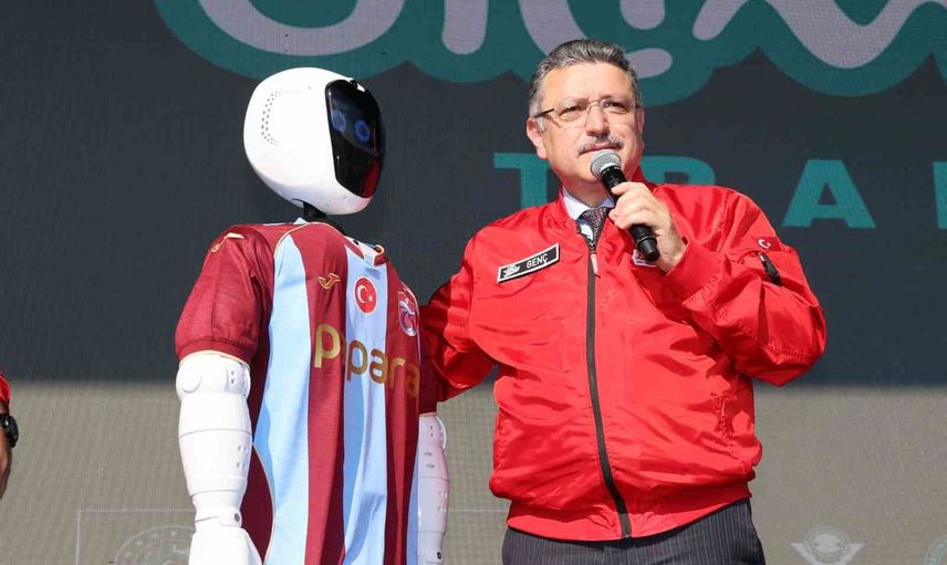 Trabzon'da gençlerin merakıyla başlayan Bilimfest coşkusu