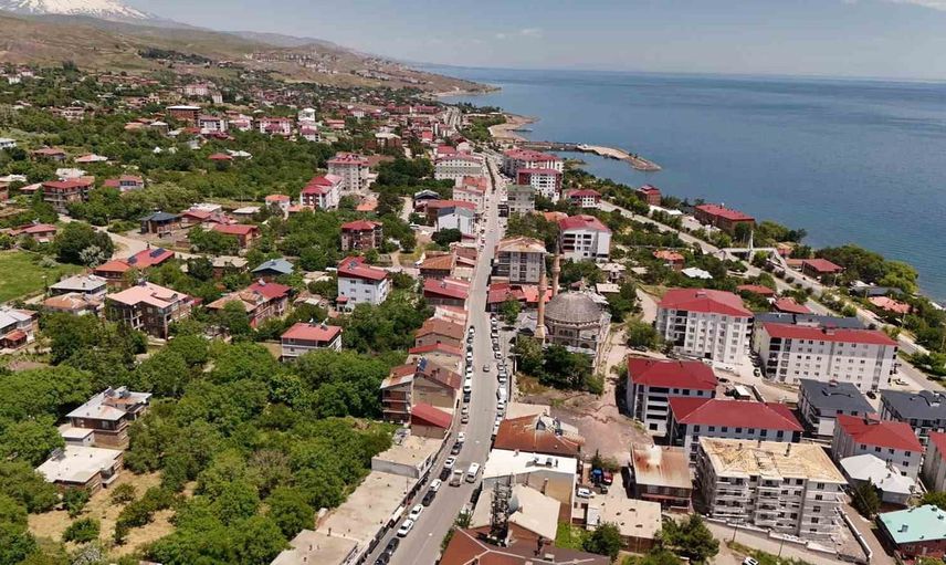 Ahlat’ta 86 yıllık cadde taş ustasının adıyla anılacak
