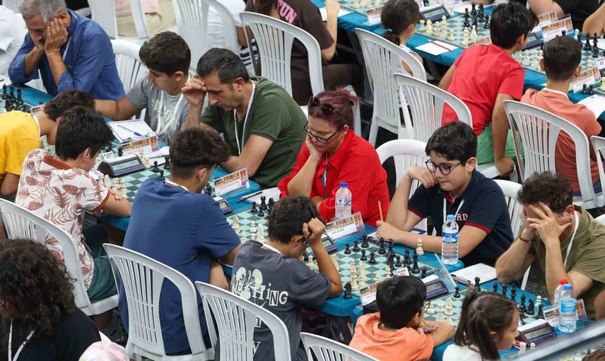Gaziantep uluslararası satrançta yeni buluşma noktası oldu: 1’inci Gazi Open başladı