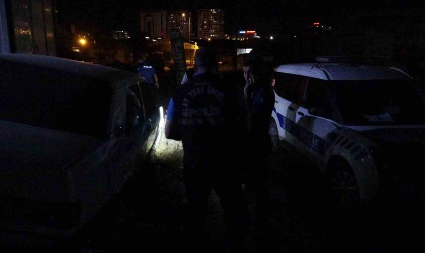 İş yerinde tartışma silahlı kavgaya dönüştü: arkadaş yaralandı