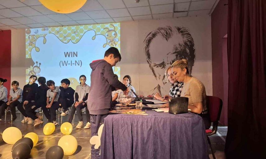 GKV'li miniklerden kelime ve özgüven şöleni