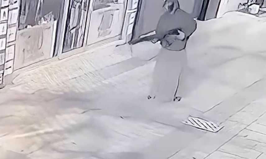 Etek giyip yüzlerini kapattılar ama yakalandılar: iş yeri kurşunlamasında 3 tutuklama