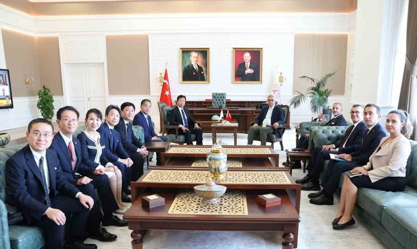 Memişoğlu, Japonya temsilciler meclisi üyesi Ogushi ile sağlık iş birliğini görüştü