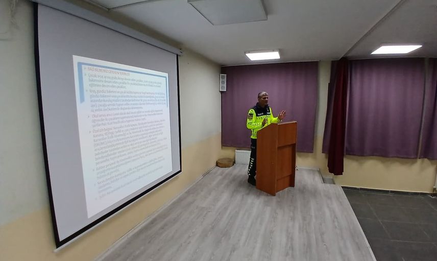 Mudurnu’da servis şoförlerine kapsamlı güvenli ulaşım eğitimi