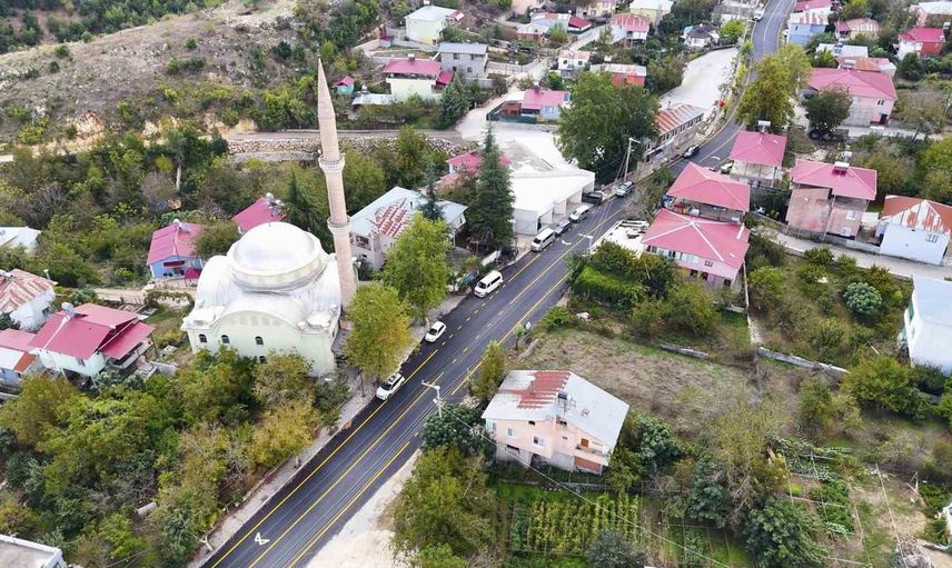 Toroslar’ın ulaşımında kapsamlı güçlendirme çalışmaları sürüyor