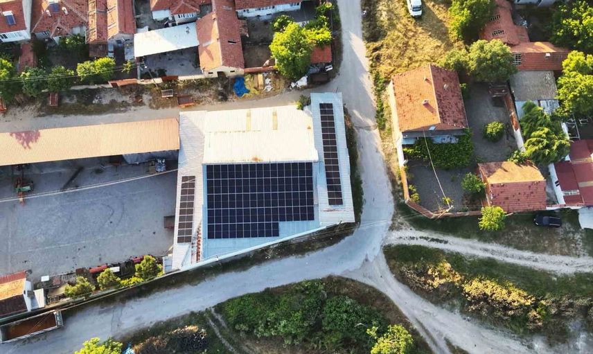 Bigadiç'te kooperatif, güneş enerjisiyle üretimini güçlendiriyor