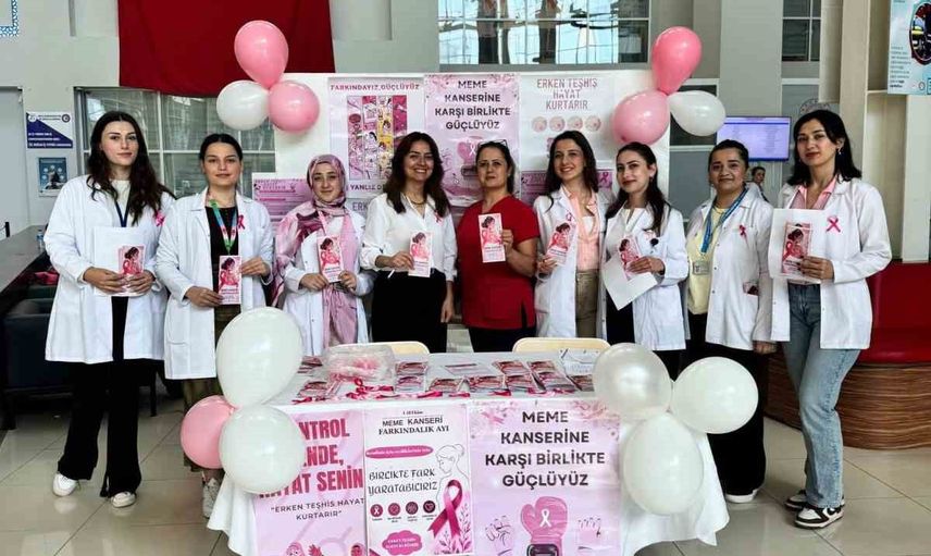 Muğla'da pembe ekimde erken tanı için farkındalık standı kuruldu
