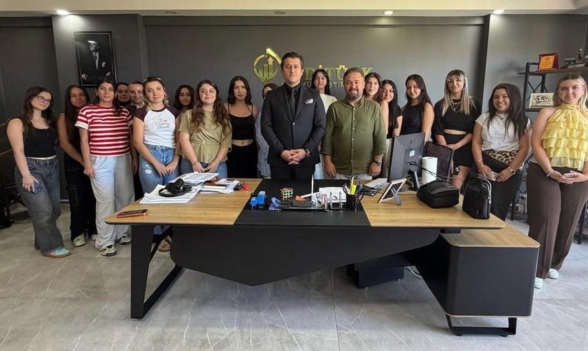 Zonguldak defterdarı VadiTürk buluşmasında saha çalışmaları hakkında bilgi aldı