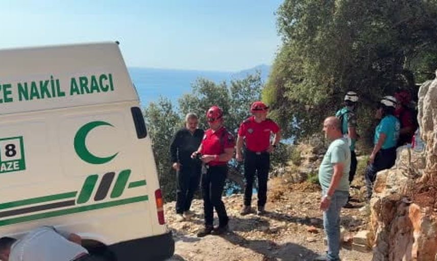 babadağ'da eğitim uçuşu sırasında yamaç paraşütü kazası: 1 ölü