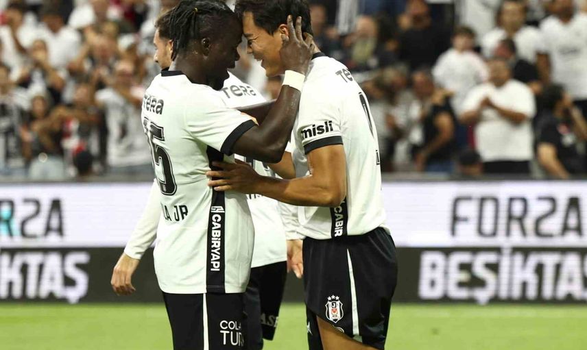 Avrupa sınavına hızlı başlangıç: Beşiktaş 15'te 2-0 önde