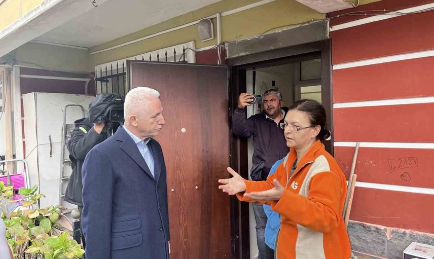 Vali Gül'den hafta sonu uyarısı: Beykoz'ta hasar incelemesi sonrası evde kalın çağrısı