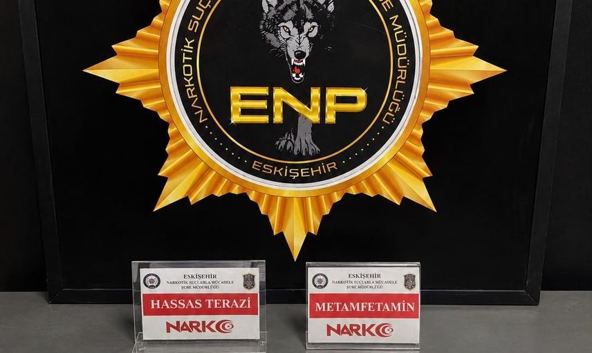 Eskişehir'de zehir tacirlerine darbe: neredeyse 1 kilo metamfetamin ele geçirildi